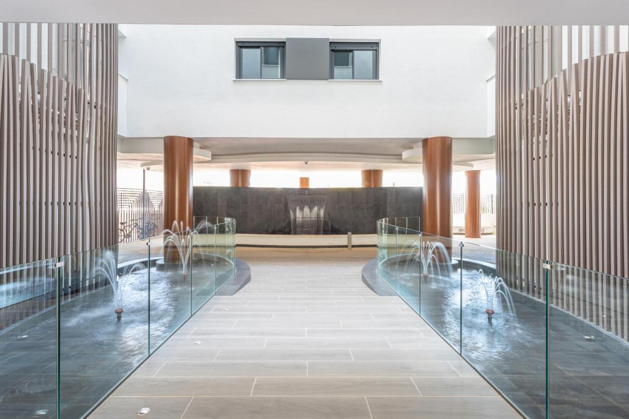 Green Infinity Luxury Apartment By Ghr Rentals Estepona Exterior photo
